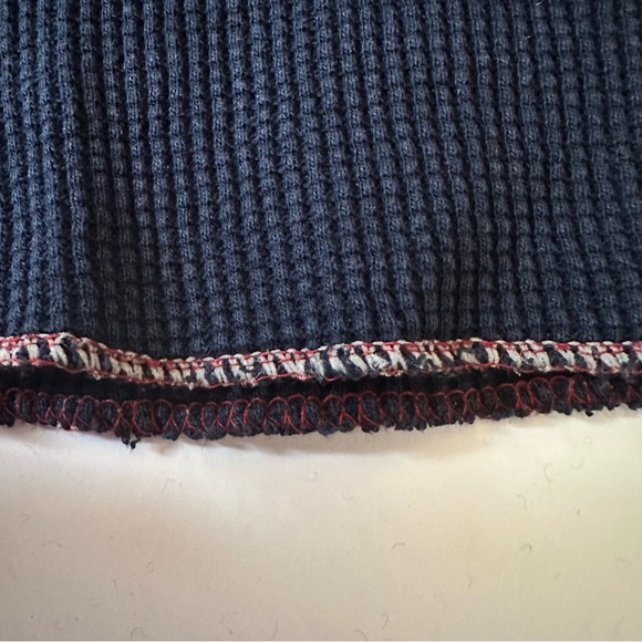 American Eagle Men’s Blue Weave Long Sleeve Tee Medium - Picture 5 of 9